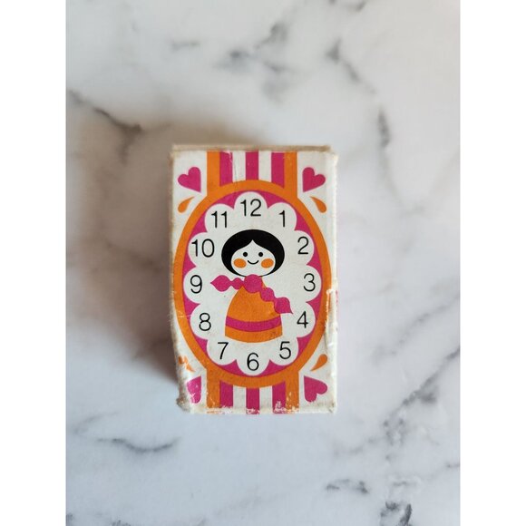 Vintage Avon Small World Fragrance Watch Glace - Picture 3 of 5